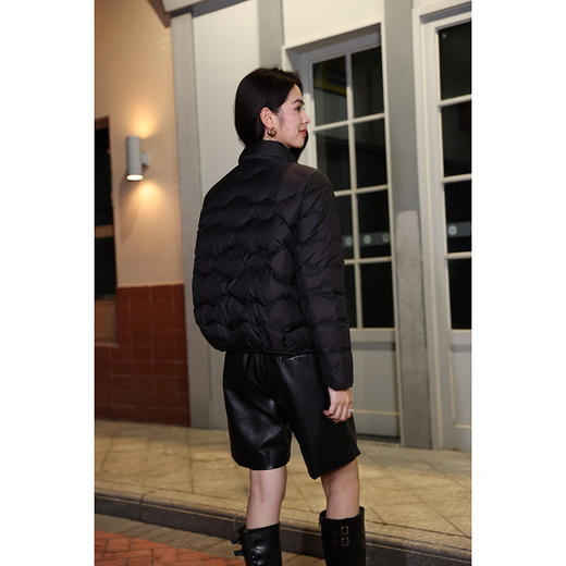 「高货kbnq」全新升级【铂金会员588/天猫799/差价211】(02152)洛诗琳90白鸭绒轻薄羽绒服2025冬季宽松保暖外套kbnq轻薄羽绒服 商品图3