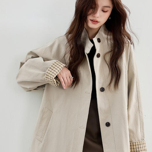 VICTORIA&VERA秋季【尘织象限】格子袖立领风衣卡其色全棉中长款肌理廓形通勤必备 商品图6