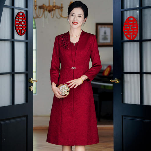 OY T0799高贵气质套装二件套修身礼服裙 商品图0