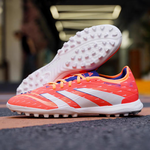 猎鹰PRO TF运动训练足球鞋 商品图0