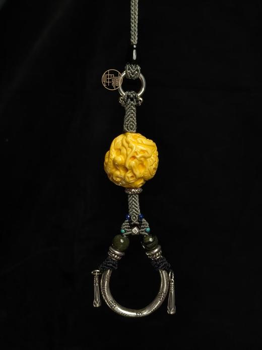 老白骨蜡雕刻龙珠编艺挂件 商品图0