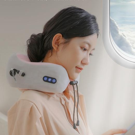 【揉捏按摩 宛若人手 热敷/推拿/揉捏 】U型揉捏按摩枕放松肩颈肌肉 充电款长续航 慢回弹枕芯 灵活调节松紧 出行放松两不误  #M663 商品图2