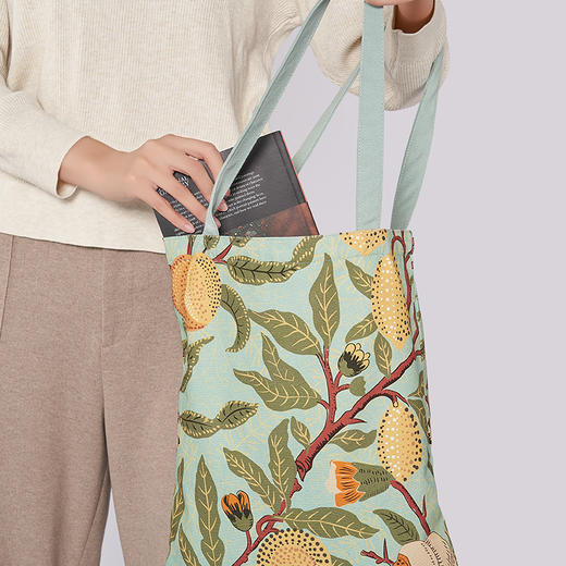 V&A博物馆 威廉莫里斯系列 水果或石榴  康普顿 金色百合  帆布包 商品图6