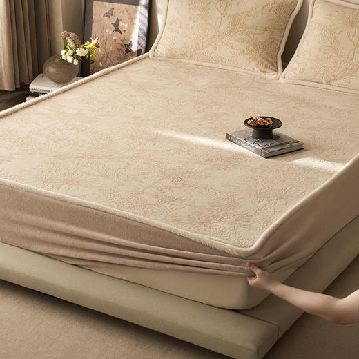 【秋冬牛奶绒床笠单品】复古雕花绒床笠秋冬保暖牛奶绒席梦思床罩床垫保护套 商品图5