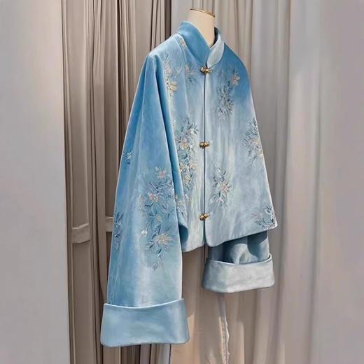 丁摩 新中式国风小个子立领盘扣唐装减龄蓝色印花丝绒外套女秋5ZF-9293 商品图3