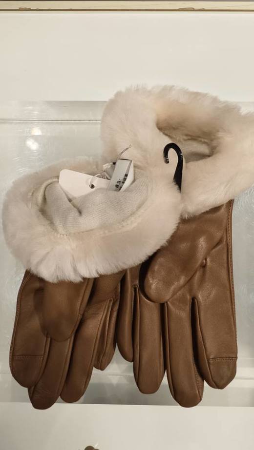 2楼UGG光面皮羊皮毛袖口手套  吊牌价1299 商品图3