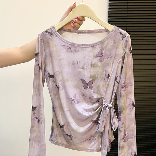百媚生 别致抽象蝴蝶印花长袖网纱上衣3726 商品图3