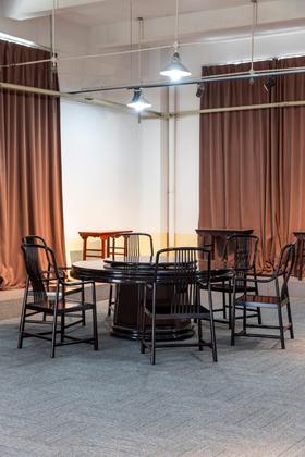 红桥红  家具严选  赞比亚紫檀（血檀）【血檀 圆餐桌九件套】