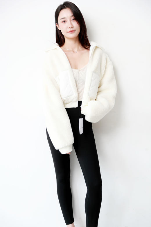 小方标+大翻领，是普拉提羔毛外套。美式复古拉链瑜伽夹克C092958 商品图9