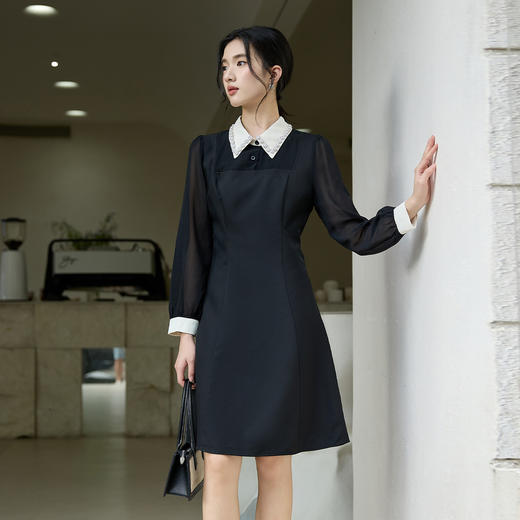 奢姿大码女装2025秋季胖妹妹时尚减龄珍珠装饰气质撞色领连衣裙9953870258 商品图1