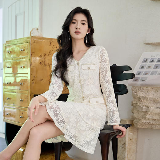 奢姿大码女装2025秋季气质蕾丝V领连衣裙胖妹妹鱼尾摆时尚裙子9953853717 商品图2