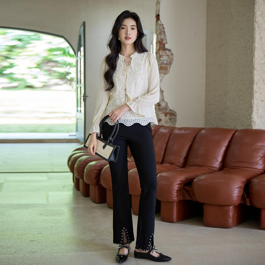 奢姿大码女装2025秋季胖妹妹时尚减龄刺绣系带流苏设计木耳领上衣9953235213 商品图4