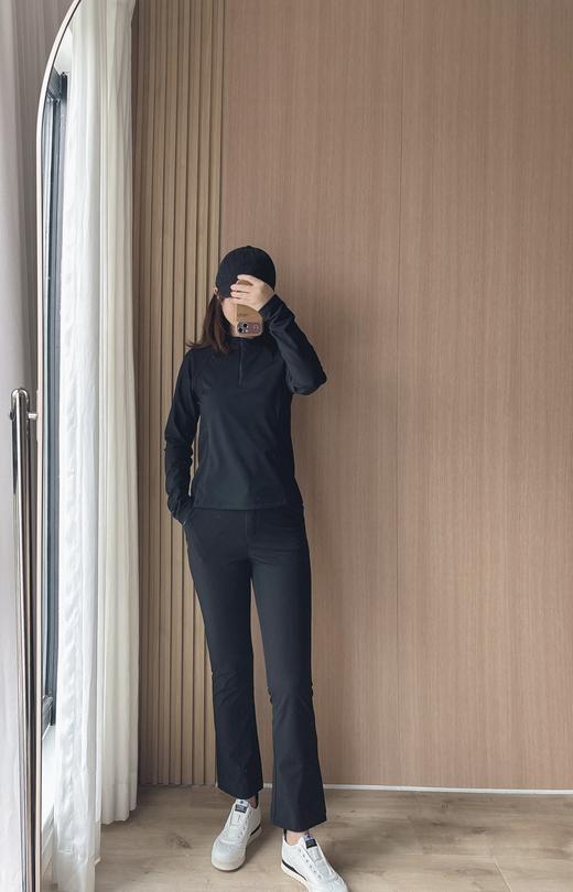 点此购买 迪桑特春秋季女款高尔夫梭织微喇长裤 37 331537 商品图1