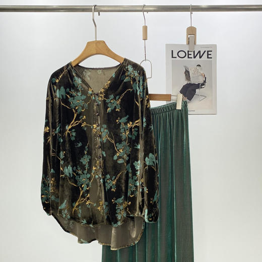 双色新款真丝丝绒灯笼袖印花外套复古新中式V领汉服唐装雅韵上衣 商品图3