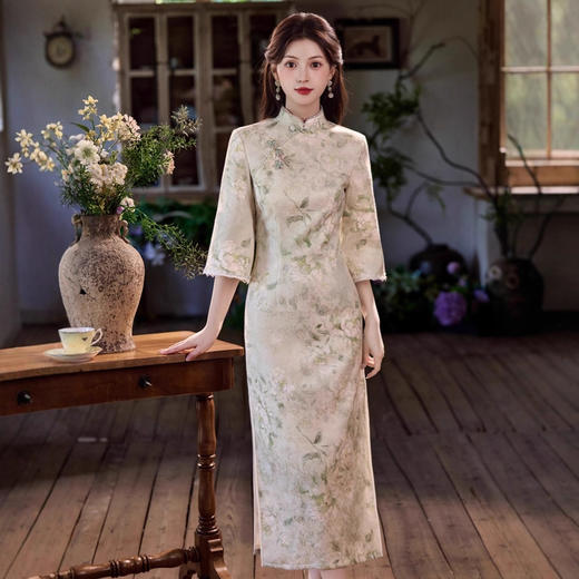 鎏金银珠缎倒大袖中长款旗袍，浅绿色国风新中式长旗袍SJT-861 商品图0