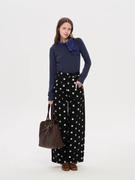 local tag/lt25awk21ab/ Cocoa 丝巾领长袖打底上衣 商品图2