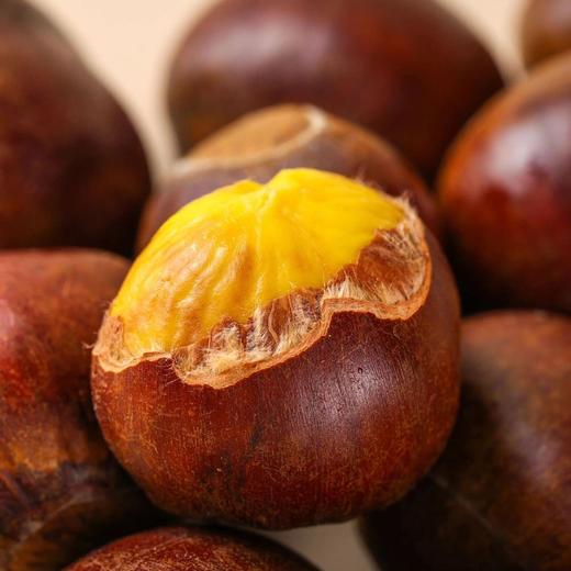 【京东快递】沂蒙山正宗油板栗 高山老树原生态自然生长 熟吃香甜粉糯 生吃甜脆AQM 商品图0