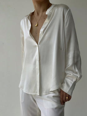 丝所｜S23C013 水晶小立领衬衫［ 黑 / 白 ]