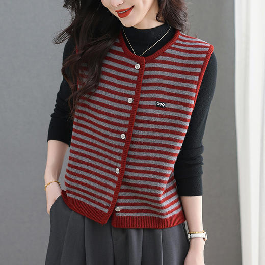 雀说条纹针织马甲外套短款洋气马夹外搭显瘦时髦毛衣开衫背心AL526 商品图3