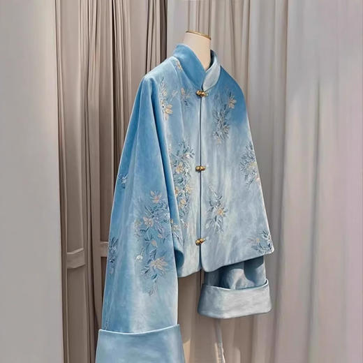 丁摩 新中式国风小个子立领盘扣唐装减龄蓝色印花丝绒外套女秋5ZF-9293 商品图1