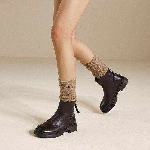 千百度粗跟厚底切尔西靴女手抓皮美拉德真皮短靴子A25550936 商品图2