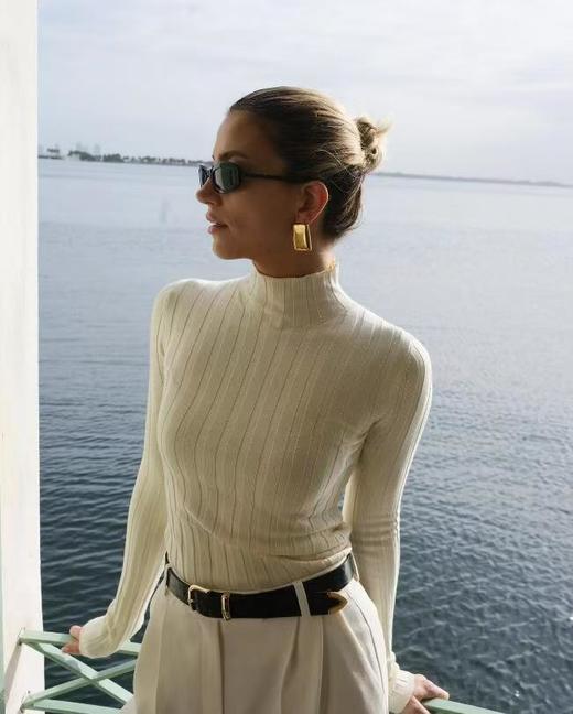 The row极细纯羊绒竖坑条针织衫打底衫 商品图2