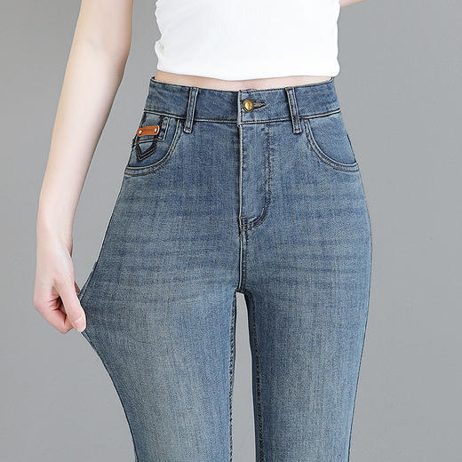 百媚生 牛仔裤女微喇裤高腰垂感修身休闲裤 商品图2
