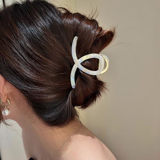 丁摩 醋酸抓夹女中号夹子头饰发夹后脑勺高级感精致鲨鱼夹发饰5ZF-0292 商品图3