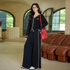 奢姿大码女装2025秋季字母绣花减龄两件套胖妹妹V领时尚针织套装9653991020AB