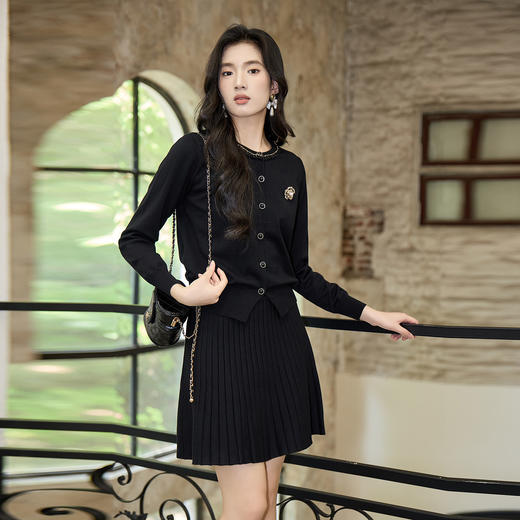 奢姿大码女装2025秋季钉珠减龄两件套胖妹妹坑条设计时尚针织套装9853994277AB 商品图4