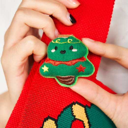 大英博物馆 巴斯特系列 圣诞萌猫针织手拎包 绿色/红色 商品图5