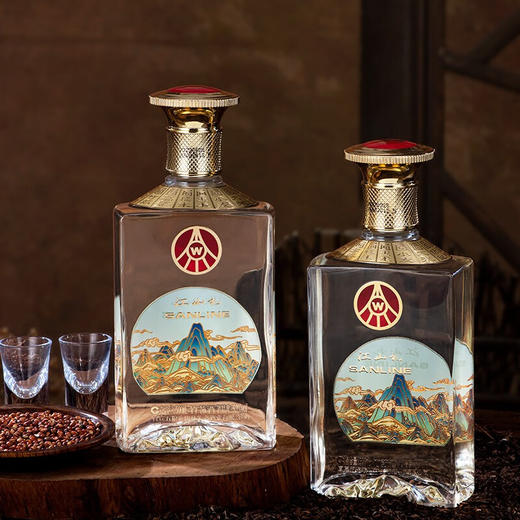 五粮液 江山礼.国画礼盒 52度 500mL*2瓶（含两个酒杯） 商品图2