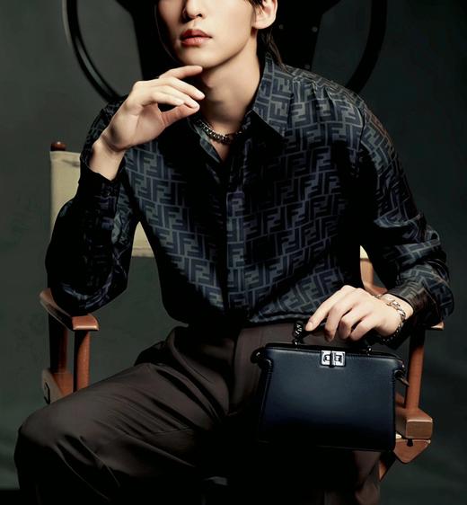 中性款印花绸缎长袖衬衫011 商品图4