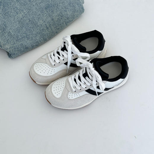 【YW】无忧购 休闲百搭配裙子轻便阿甘鞋女新款简约秋季复古德训鞋3200（截单后3-5天发货） 商品图3