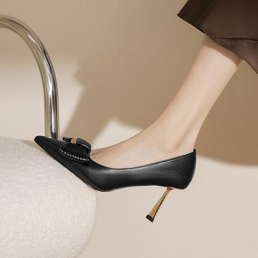 【预售5天】法式复古通勤蝴蝶结细高跟鞋女时尚尖头浅口单鞋YS&3900 商品图1