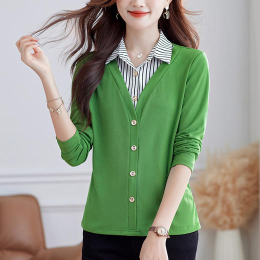 撞色拼接假两件衬衫领针织衫，设计感通勤上衣打底衫TR-HGH6993 商品图1