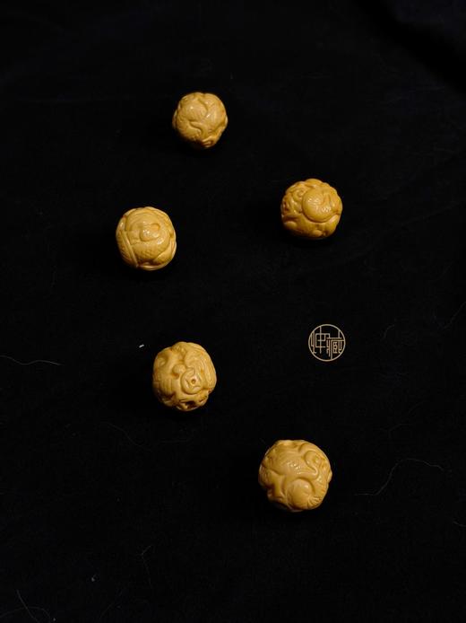 老白骨蜡雕刻龙珠 素珠单颗 商品图2