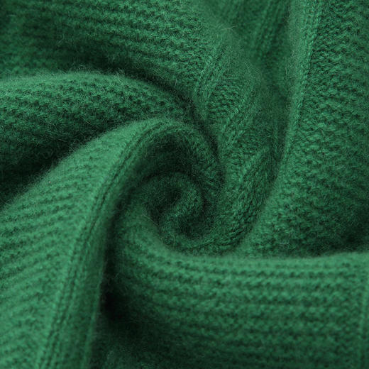 羚荌渼V领少女感绞花加厚羊绒衫 商品图5