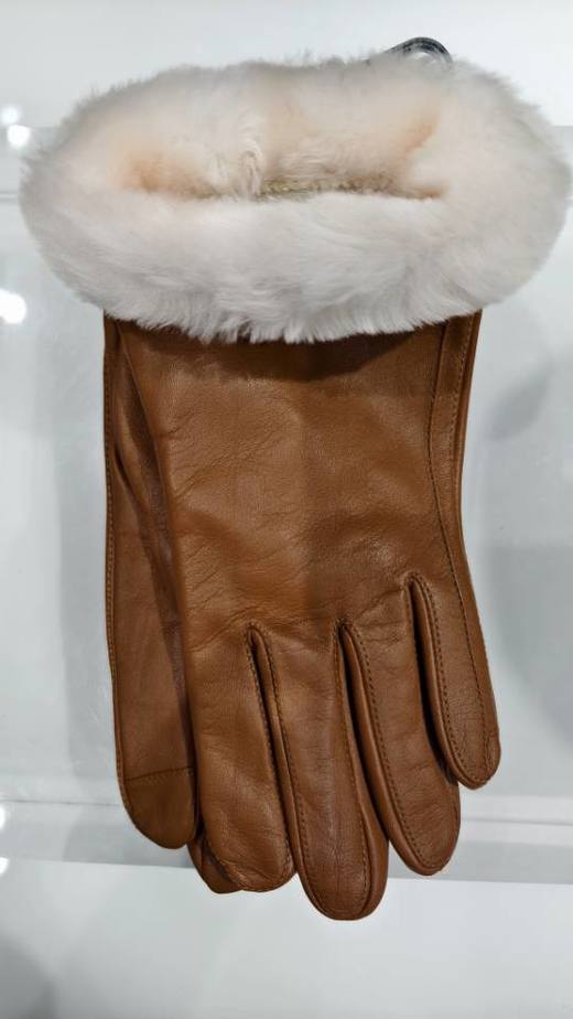 2楼UGG光面皮羊皮毛袖口手套  吊牌价1299 商品图0