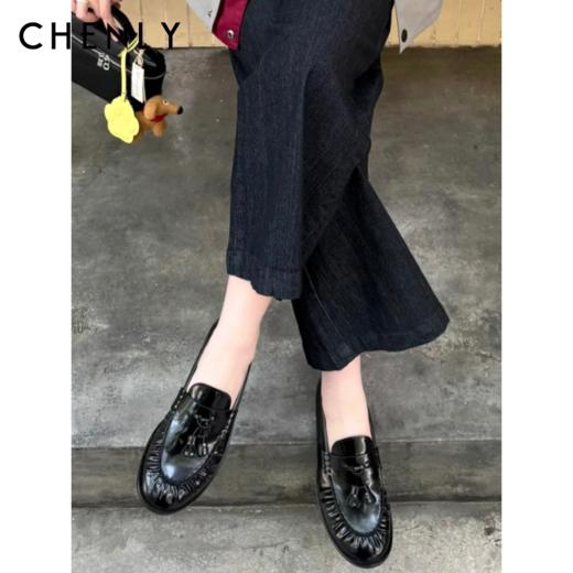 尘衣｜25F/W 开边小牛皮圆头流苏乐福单鞋 商品图0