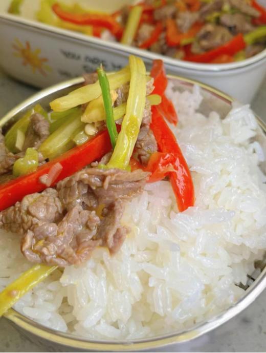 🎁送礼就送五常大米 ‼️限量1000单秒杀59.9元🔟斤 【虞日鲜东北五常大米】 🍚 【 国家三标认证❗️黑龙江五常当季新米】 采用优质培育米种，使用传统农耕农法种植 商品图2