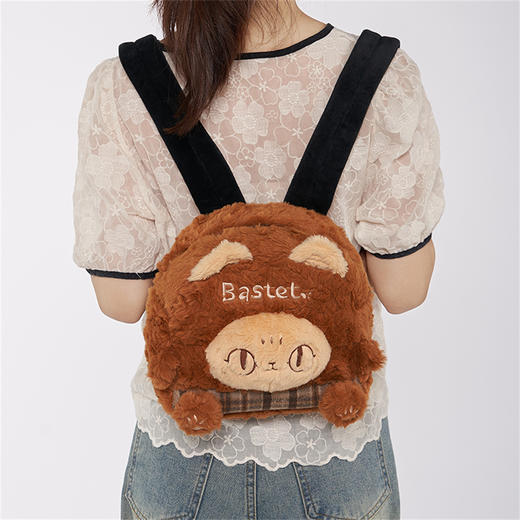 大英博物馆 巴斯特系列 萌猫毛绒 格纹拼接 双肩背包 商品图2
