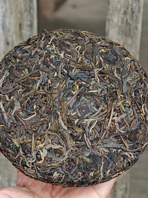 10月1日晚上20点【刮风寨】2021年古树纯料古寨春总茶师宣哥私藏老料“汤又厚又劲，气又野又足” 200g/饼 5饼/提 数量不多，先抢先得！！ 商品图7