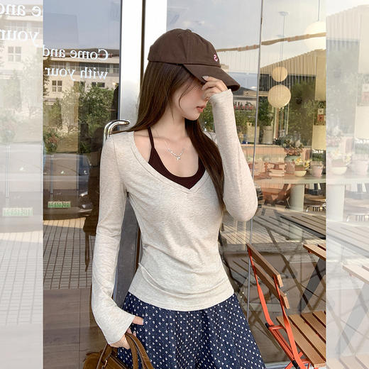 西遇修身长袖t恤女外穿秋季新款设计感挂脖撞色内搭打底衫SS051583 商品图4