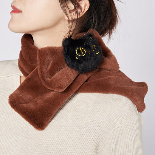 大英博物馆 巴斯特系列 萌猫蝴蝶结公仔毛绒围巾 米色 咖色 商品图1