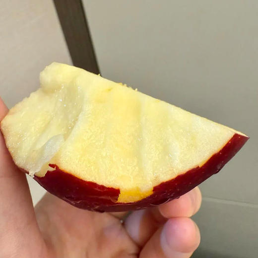 哈巴庄园高原藏红苹果 口感粉甜 梦回小时候的味道 商品图2