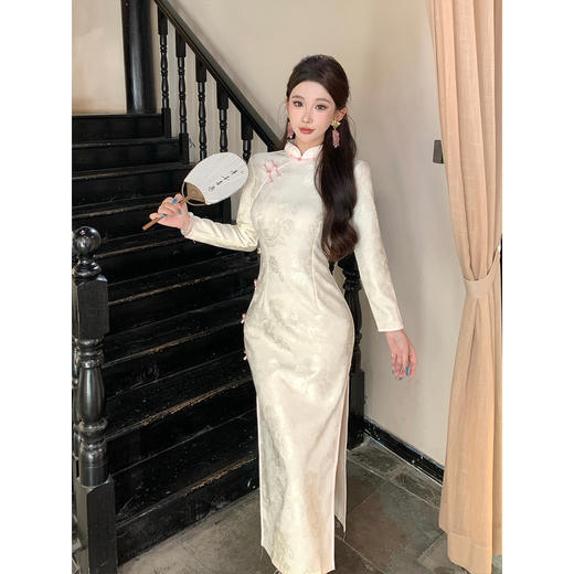 秋冬旗袍女新中式2025新款长袖订婚礼服平时可穿绝美气质高端改良 商品图1