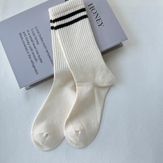袜子女简约条纹暖绒中筒袜纪念日百货门店同款165593596 商品图1
