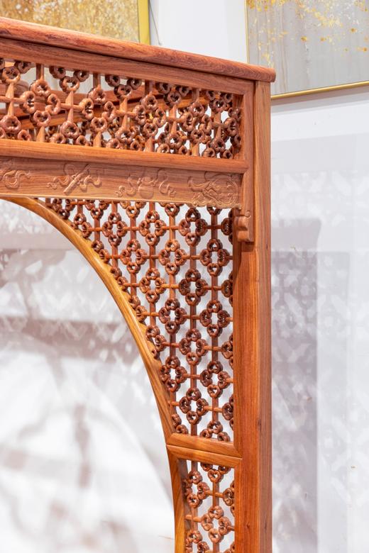 红桥红  家具严选  缅甸花梨(大果紫檀）  【故宫款 海棠纹双月洞门 架子床】 商品图4