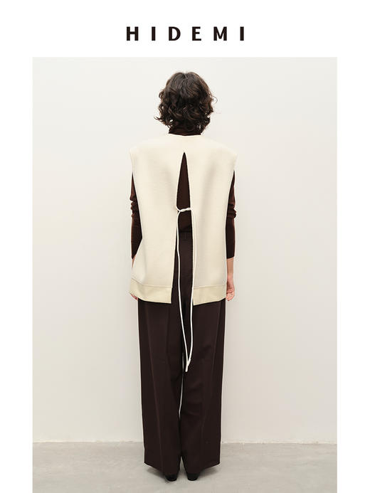 HIDEMI进口澳洲美利奴羊毛极简圆领下摆拼皮设计感后背开衩系带廓形马夹 商品图3